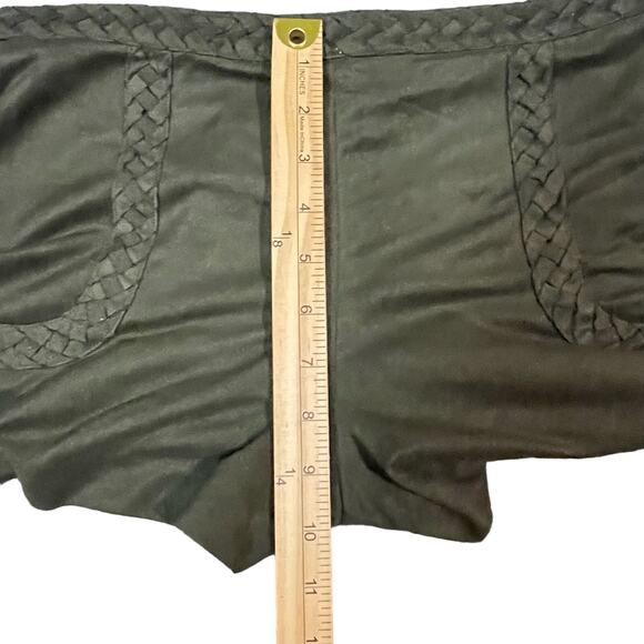 Gianni Bini High Rise Back Zip Shorts Women’s Size S Faux Suede Olive Green - Picture 9 of 10